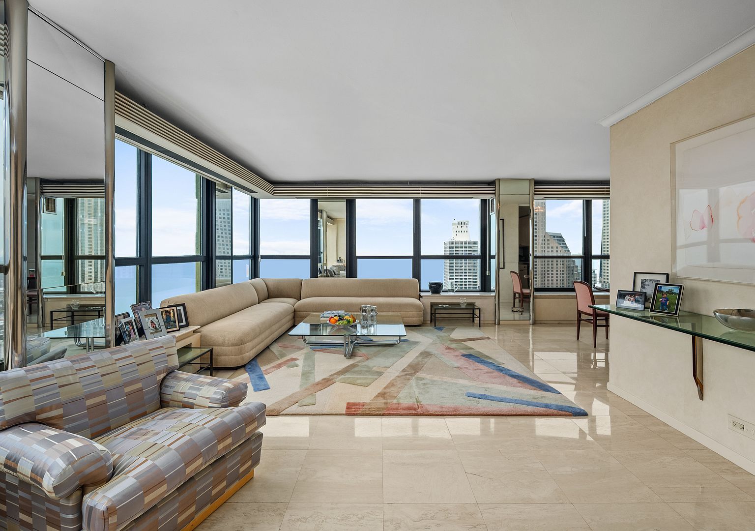 1030 N State St #51EF Chicago, IL 60610 - Thumbnail 4