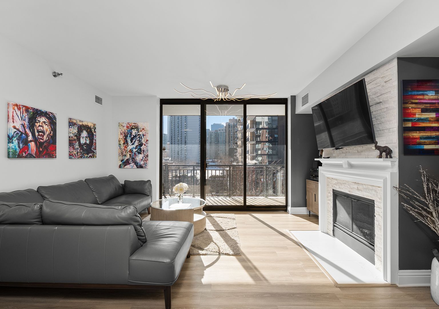 55 W Delaware Pl APT 614 Chicago, IL 60610 - Thumbnail 4