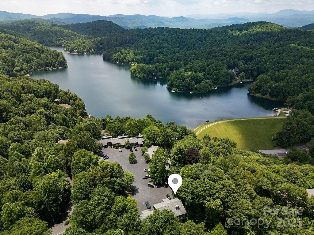 216 Tinequa Dr Brevard, NC 28712 - Thumbnail 4