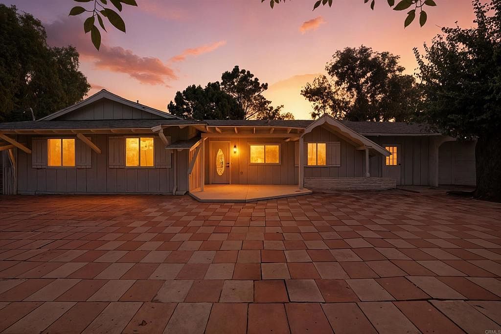 1803 Towhee St San Marcos, CA 92078 - Thumbnail 4