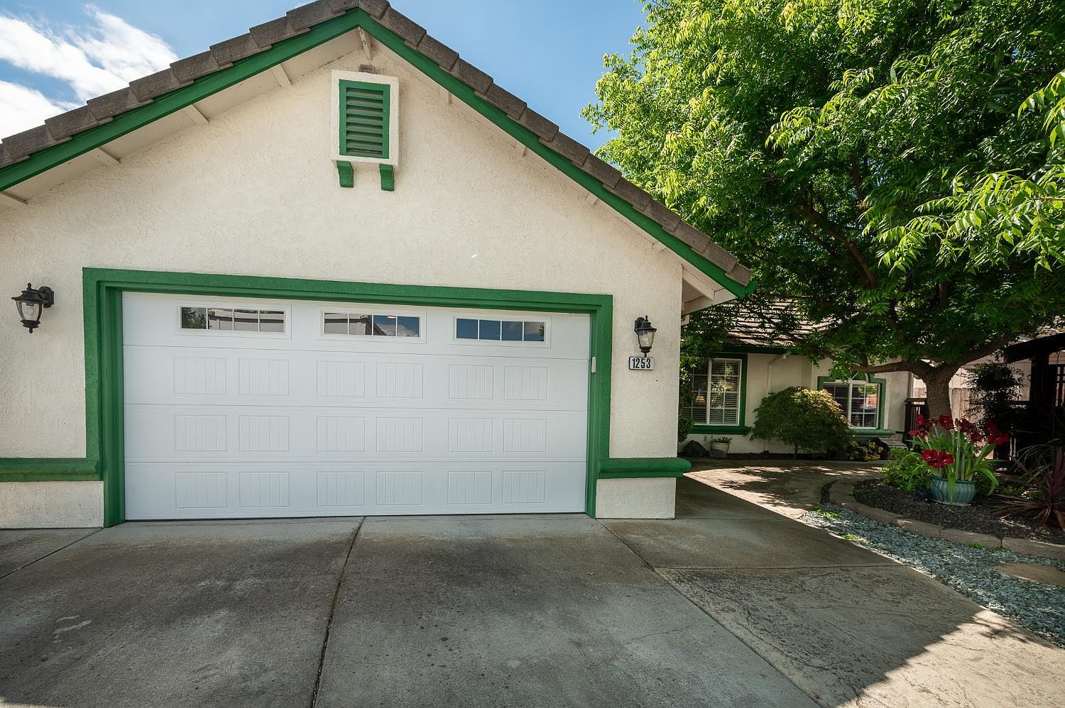1253 River Bluff Dr Oakdale, CA 95361 - Thumbnail 4