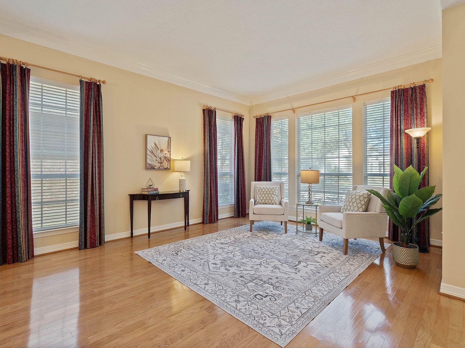 13 Stonegate Park Ct Spring, TX 77379 - Thumbnail 4