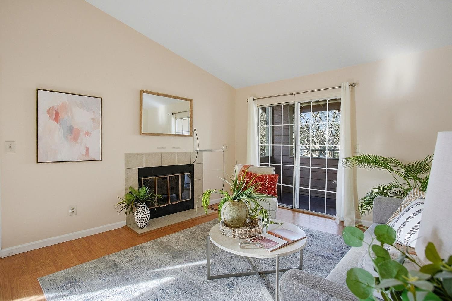 11150 Trinity River Dr APT 124 Rancho Cordova, CA 95670 - Thumbnail 4