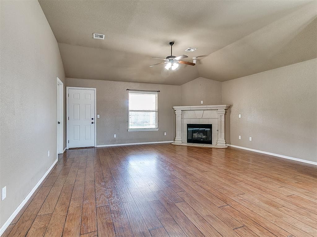 2327 Tortoise Dr Oklahoma City, OK 73130 - Thumbnail 4