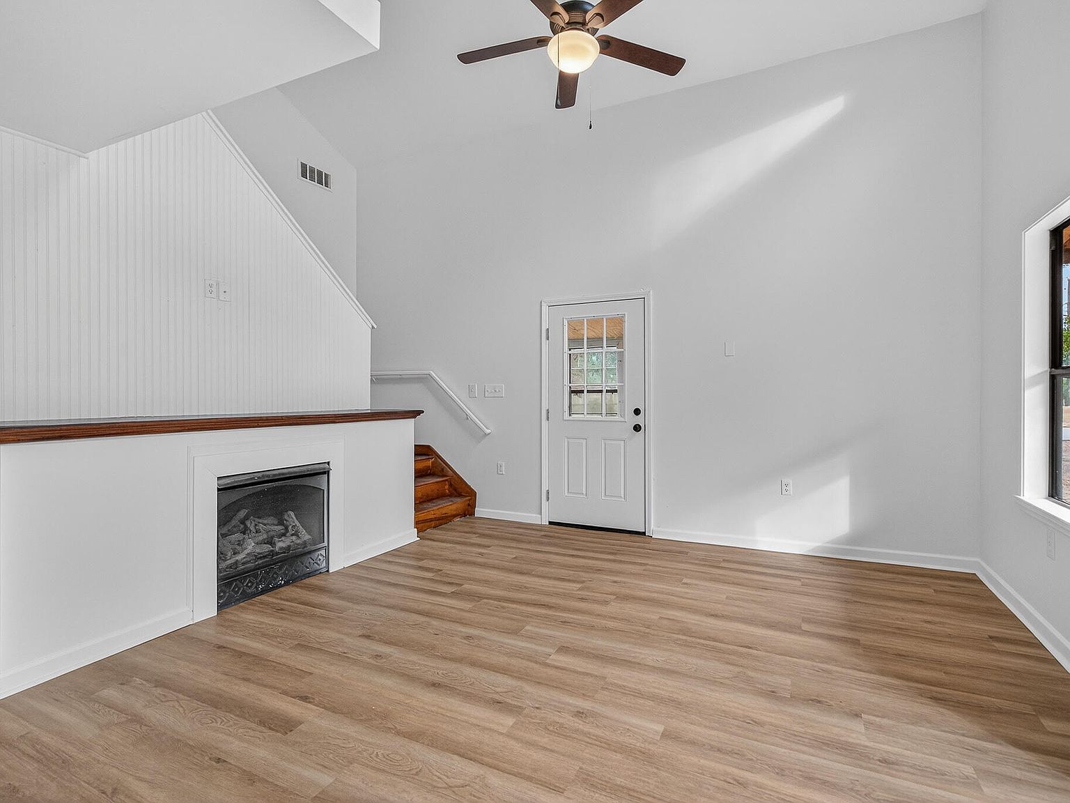 105 Renoir Rd E Defuniak Springs, FL 32433 - Thumbnail 4