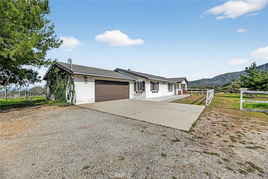 38833 Magee Rd Pala, CA 92059 - Thumbnail 4