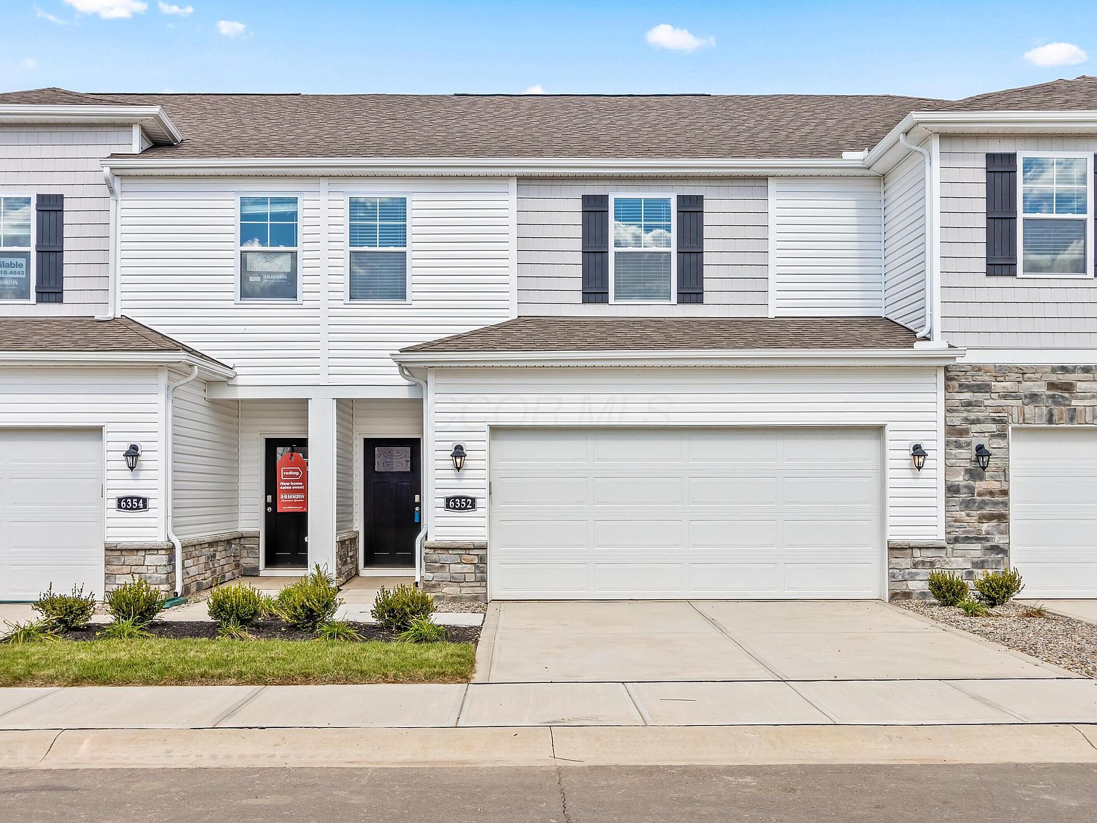 6352 Ripken St Columbus, OH 43228 - Thumbnail 4