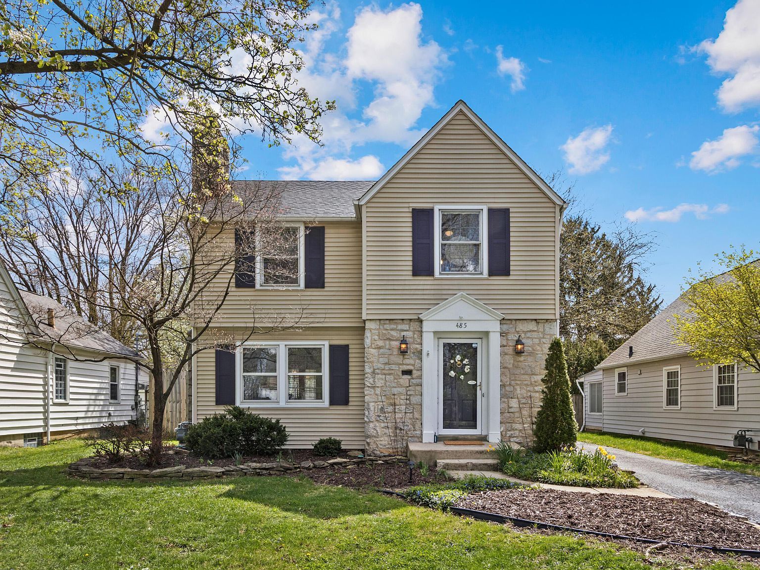 485 Fallis Rd Columbus, OH 43214 - Thumbnail 4