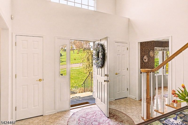 2 Moonlight Trl Flemington, NJ 08822 - Thumbnail 4