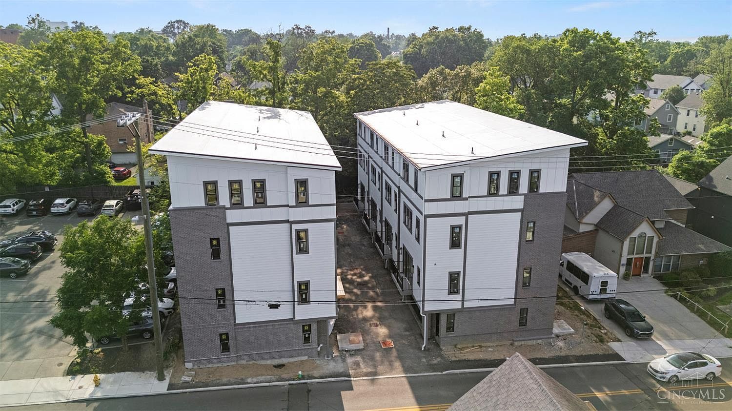 3725 Isabella Ave #4 Cincinnati, OH 45209 - Thumbnail 4