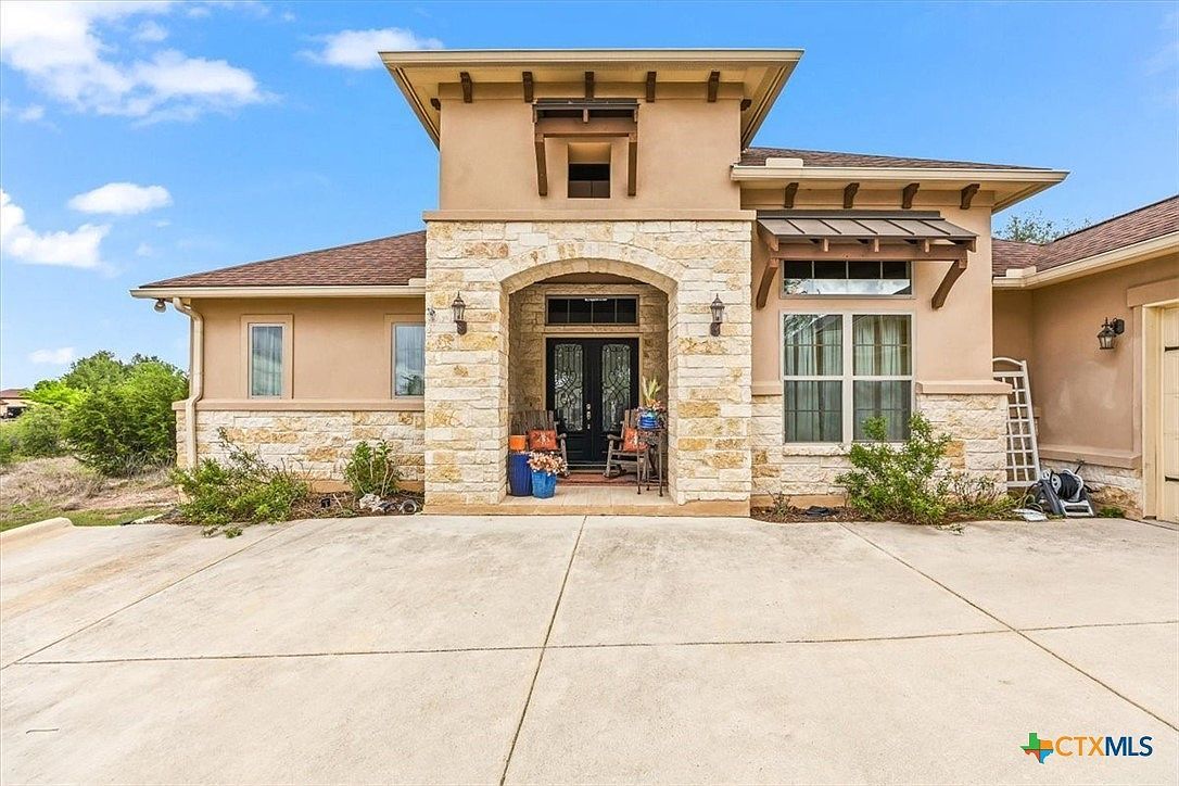 1930 Rothschild New Braunfels, TX 78132 - Thumbnail 4