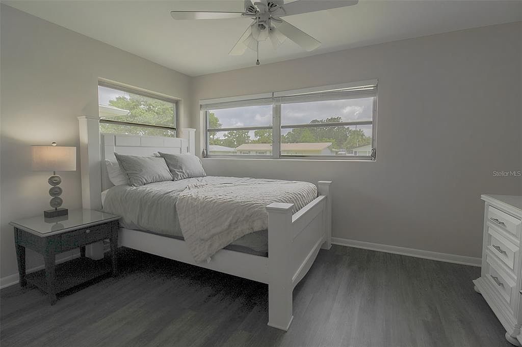 2338 Nash St Clearwater, FL 33765 - Thumbnail 4