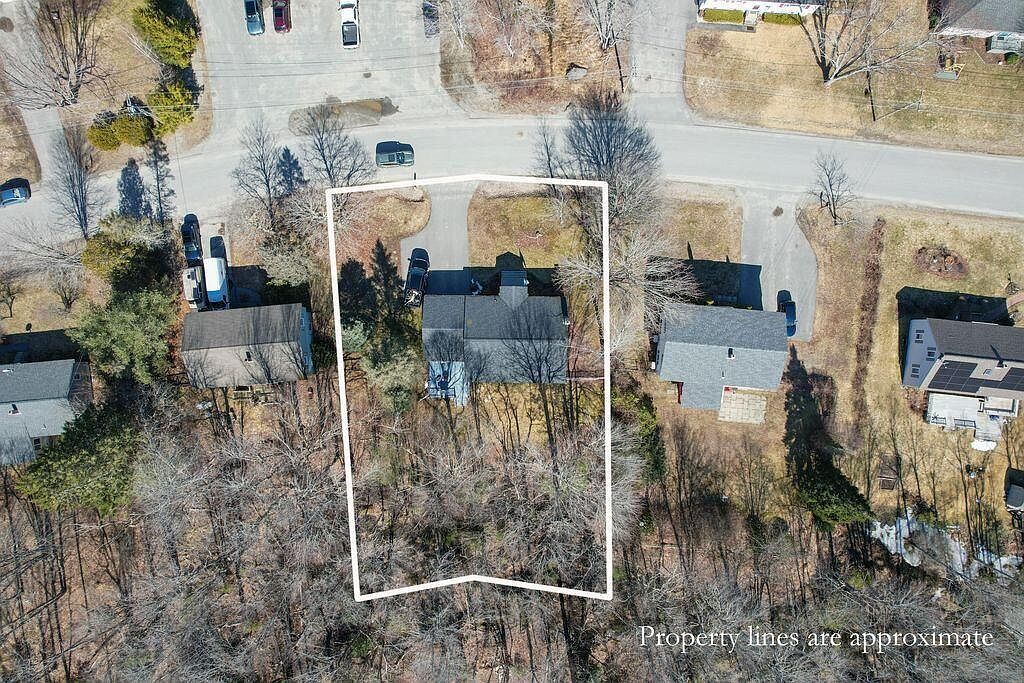 12 McDonald Ave Ellsworth, ME 04605 - Thumbnail 4