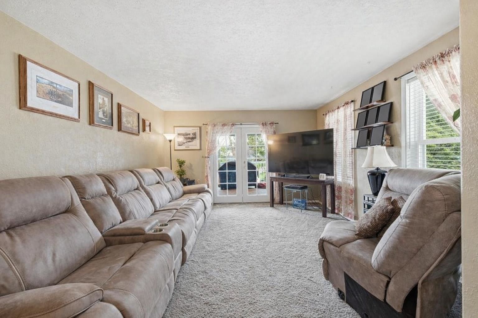 227 E Stringham Rd Rockford, WA 99030 - Thumbnail 4