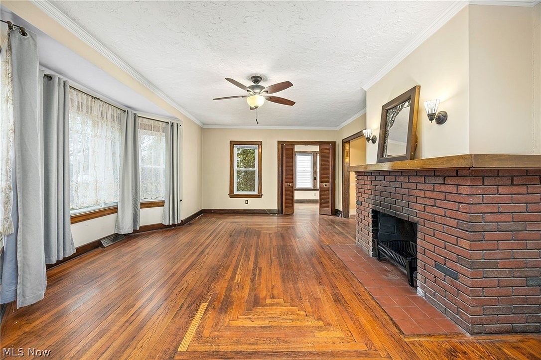 31 Medford Ave Akron, OH 44310 - Thumbnail 4