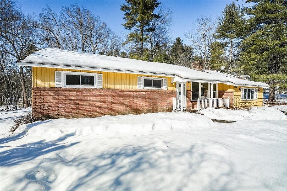 6 Hemlock Dr Pelham, NH 03076 - Thumbnail 4