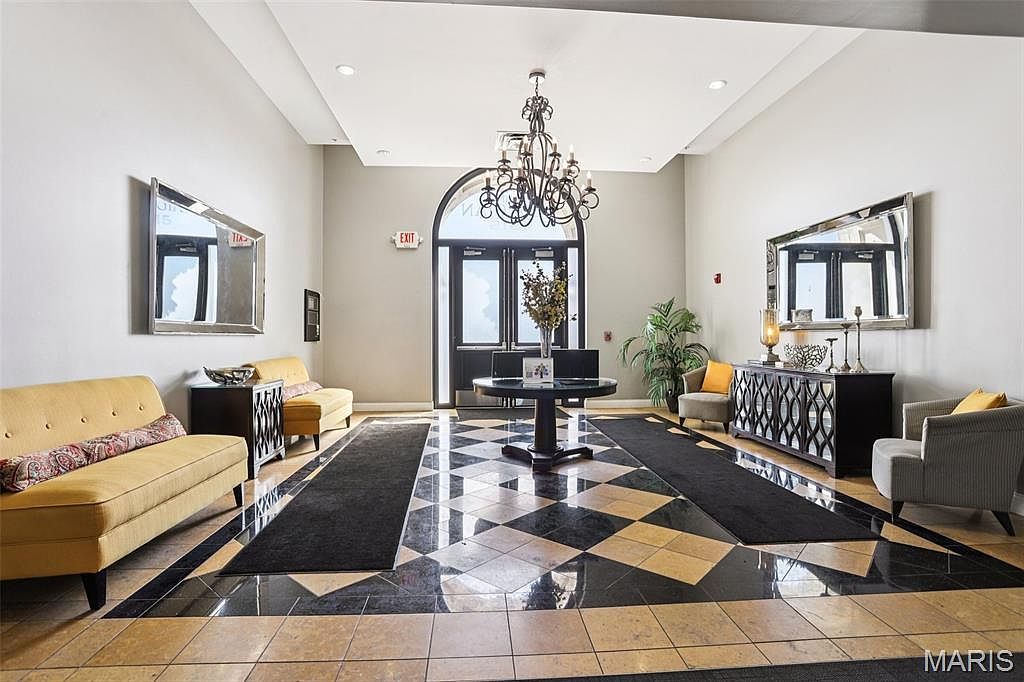 1515 Lafayette Ave Unit 114 Saint Louis, MO 63104 - Thumbnail 4
