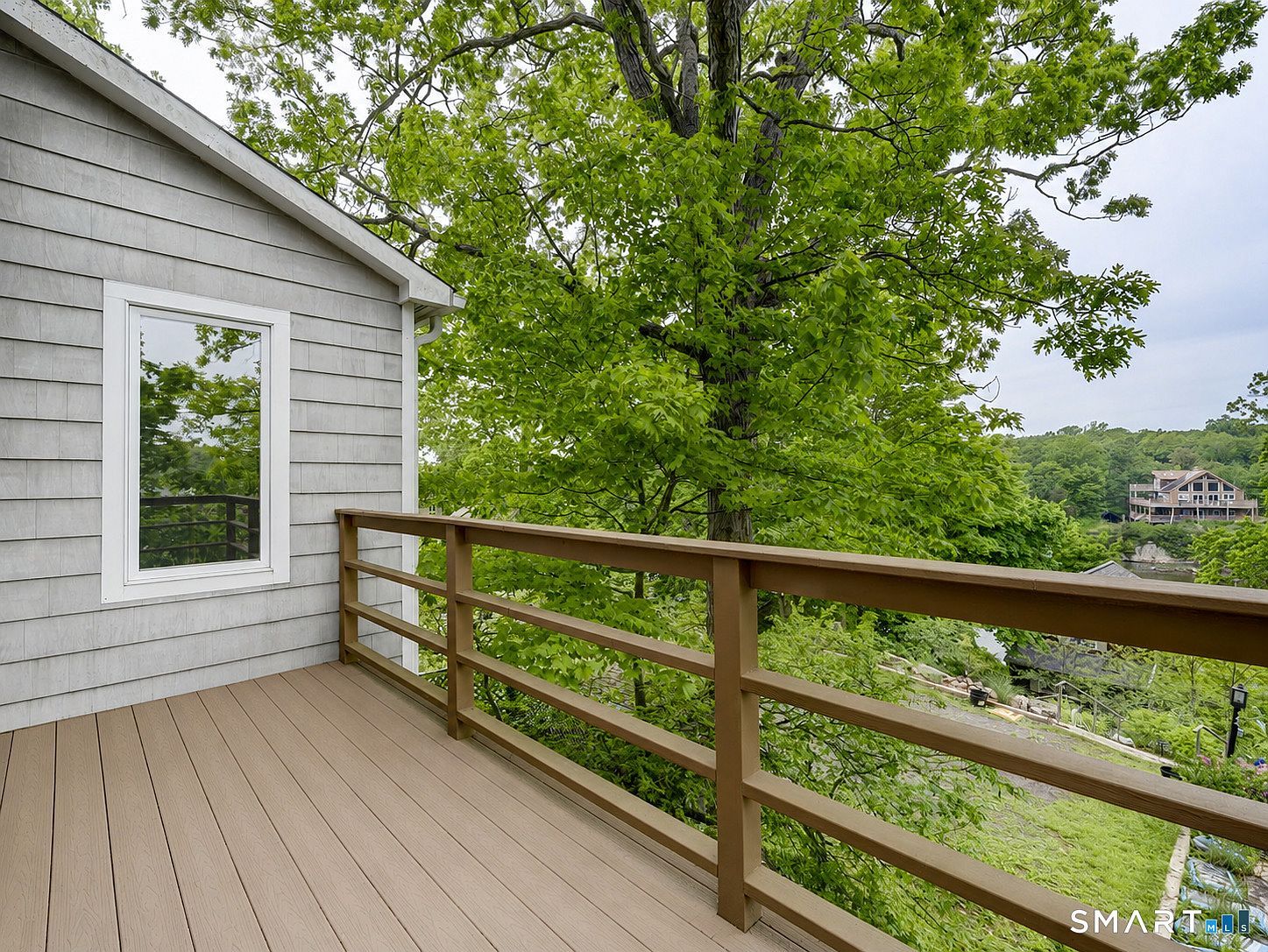 120 Highland Ave Branford, CT 06405 - Thumbnail 4
