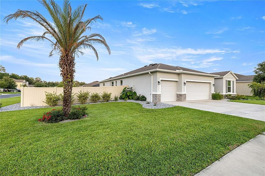 1927 NE 50th Ct Ocala, FL 34470 - Thumbnail 4