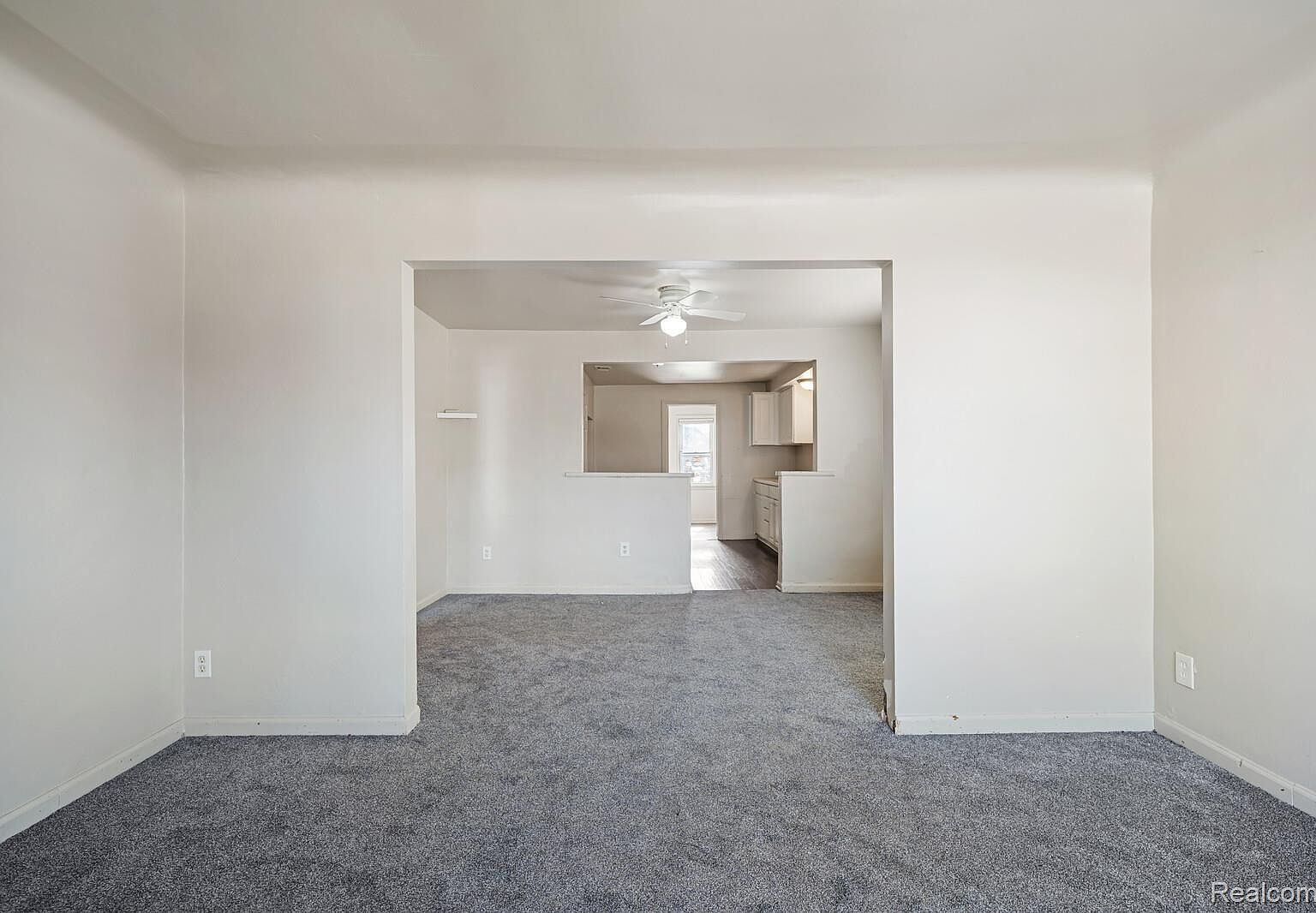 11004 Republic Ave Warren, MI 48089 - Thumbnail 4