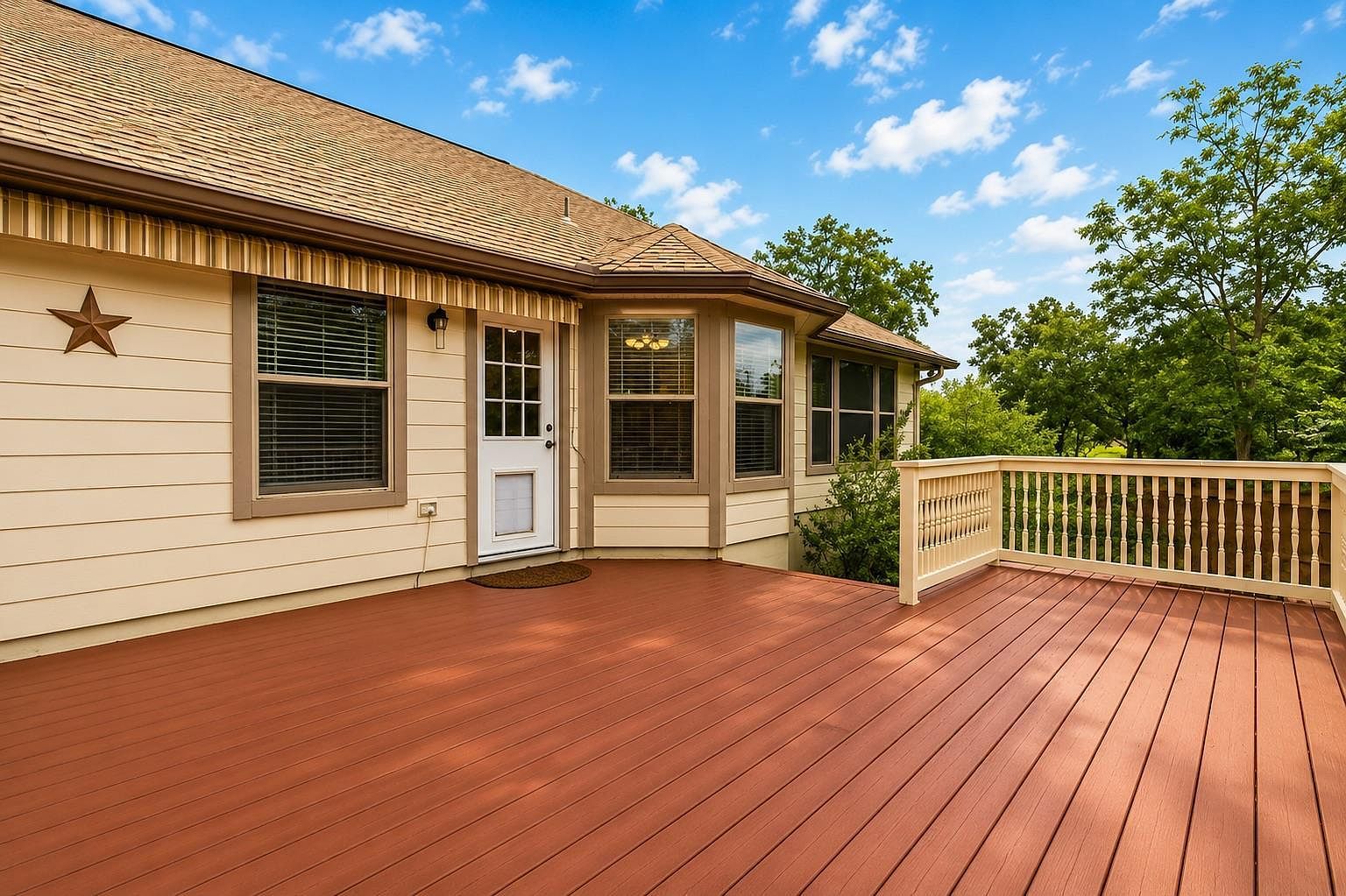 220 Ulupau Cir Bastrop, TX 78602 - Thumbnail 4