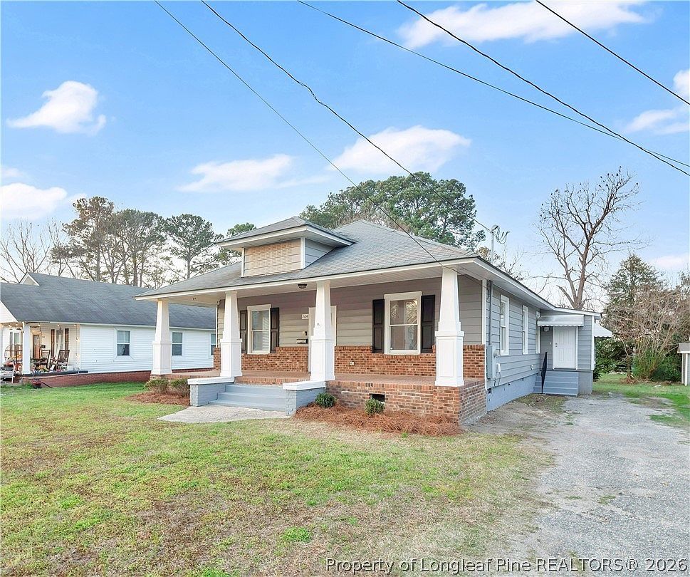 204 W E St Erwin, NC 28339 - Thumbnail 4