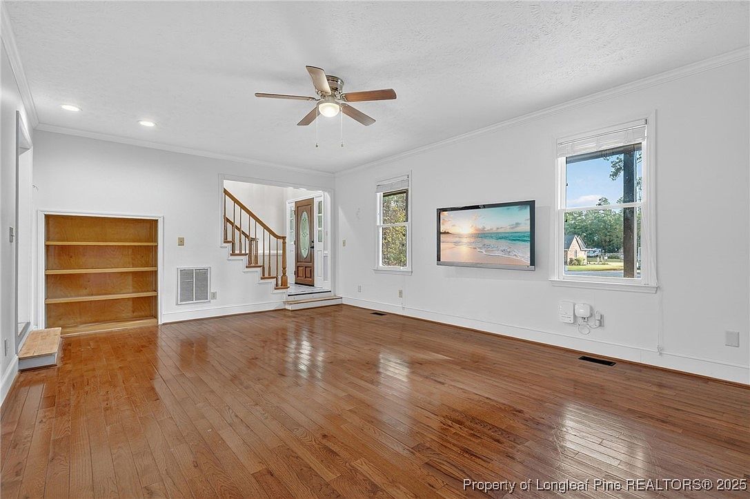 5451 Kentucky Ln Hope Mills, NC 28348 - Thumbnail 4