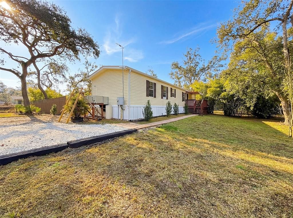 37680 Oak Forrest Dr Dade City, FL 33523 - Thumbnail 4