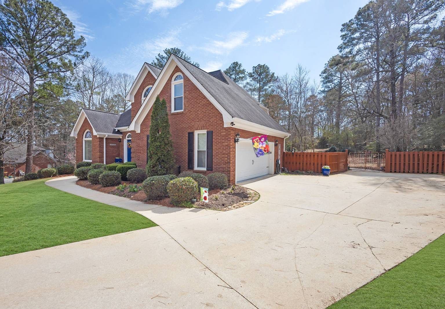 2609 Fireside Trl SW Conyers, GA 30094 - Thumbnail 4