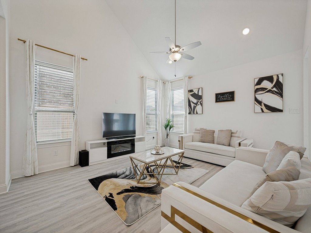 2829 Epping Way Celina, TX 75009 - Thumbnail 4