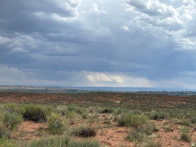 1377 S 3500th Roosevelt, UT 84066 - Thumbnail 4