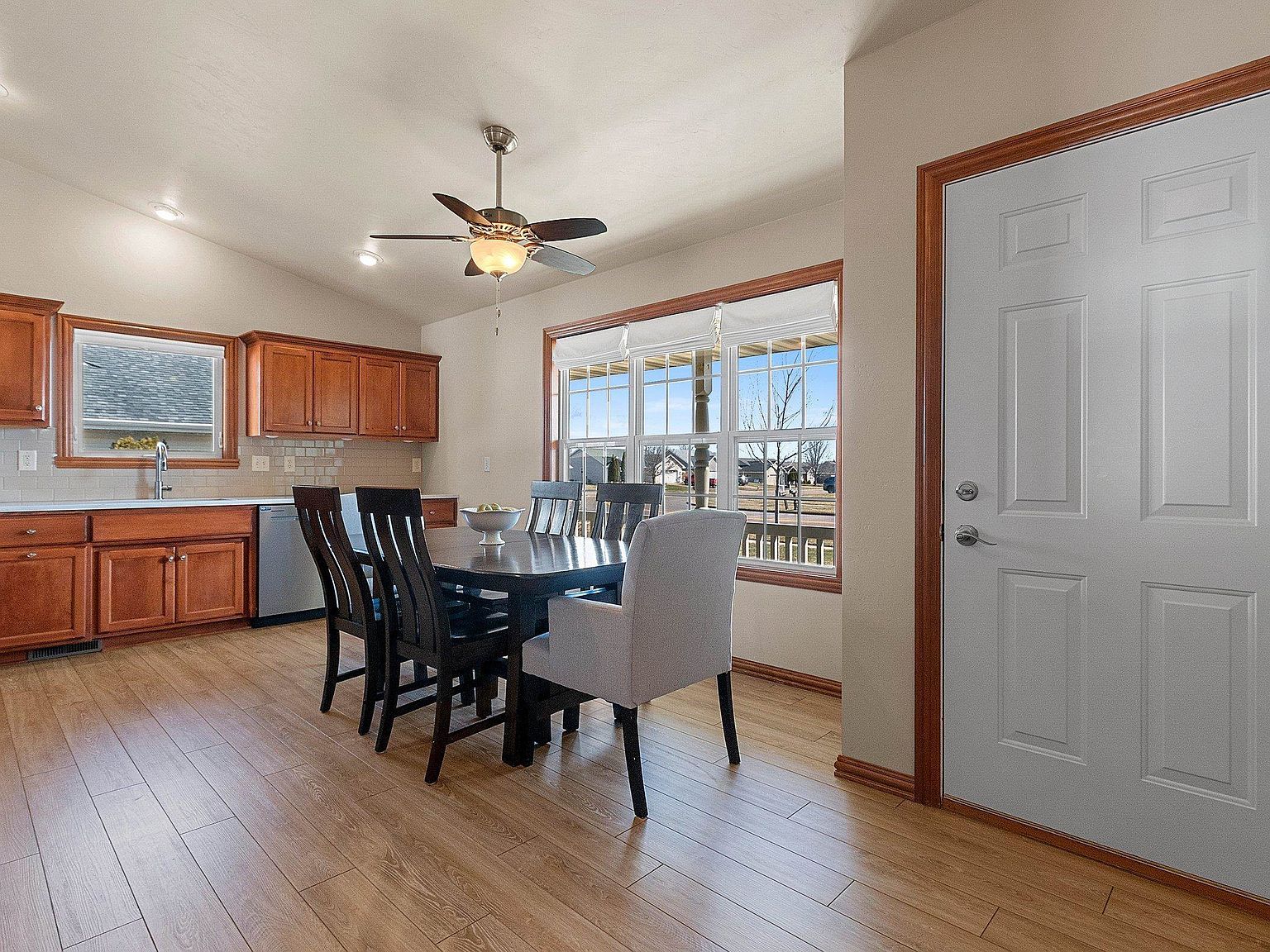 2190 Ryan Rd De Pere, WI 54115 - Thumbnail 4