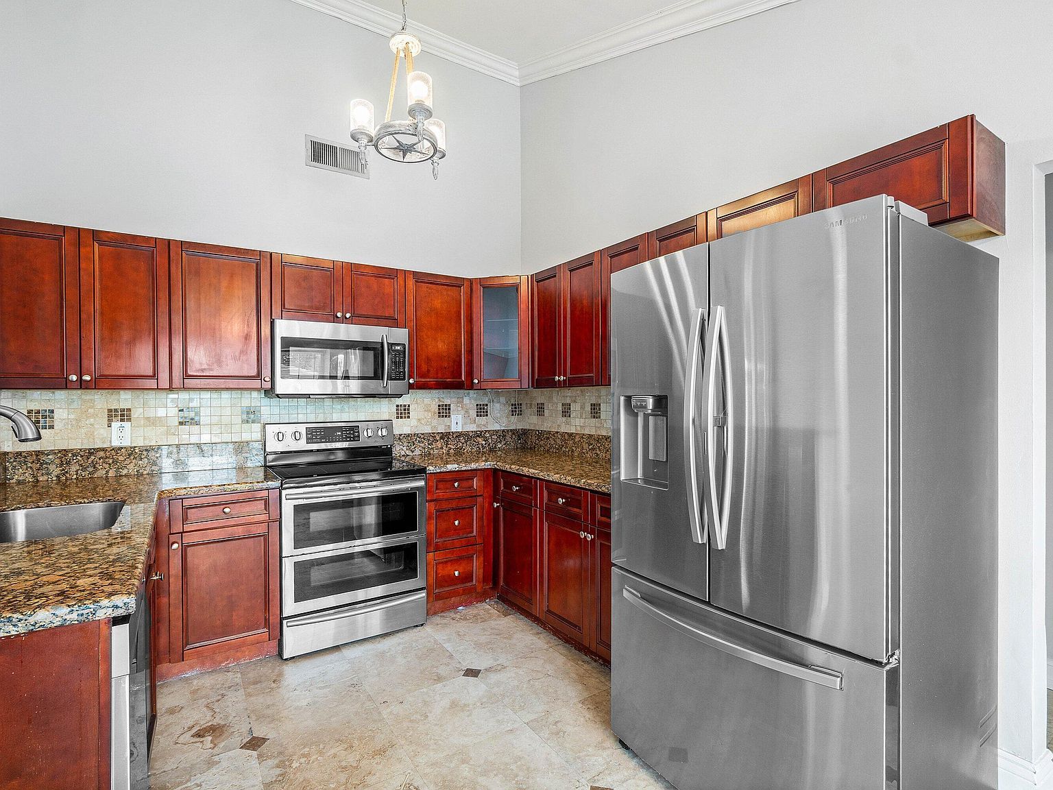 8411 Garden Gate Pl Boca Raton, FL 33433 - Thumbnail 4