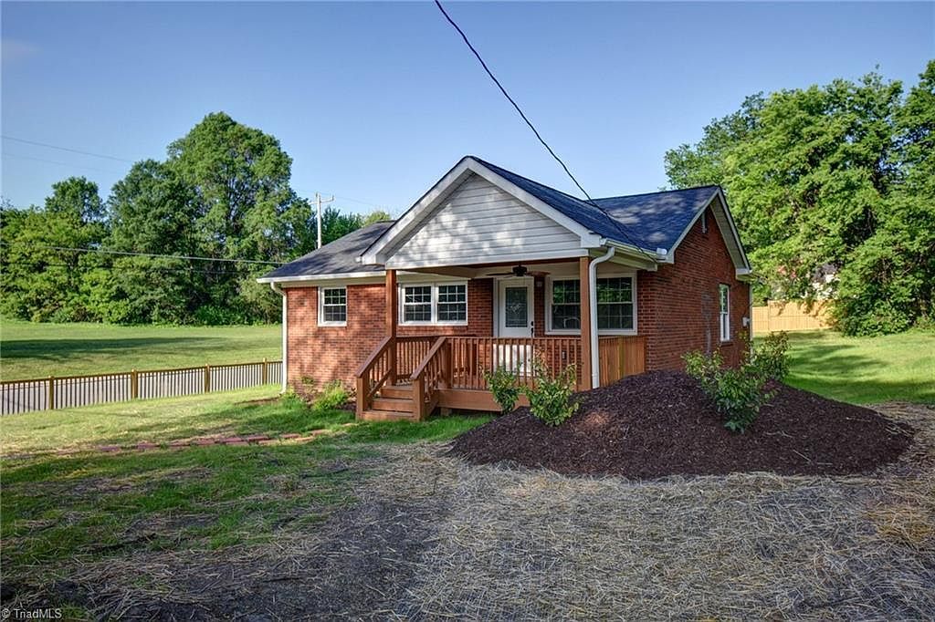 714 Martin St Greensboro, NC 27406 - Thumbnail 4