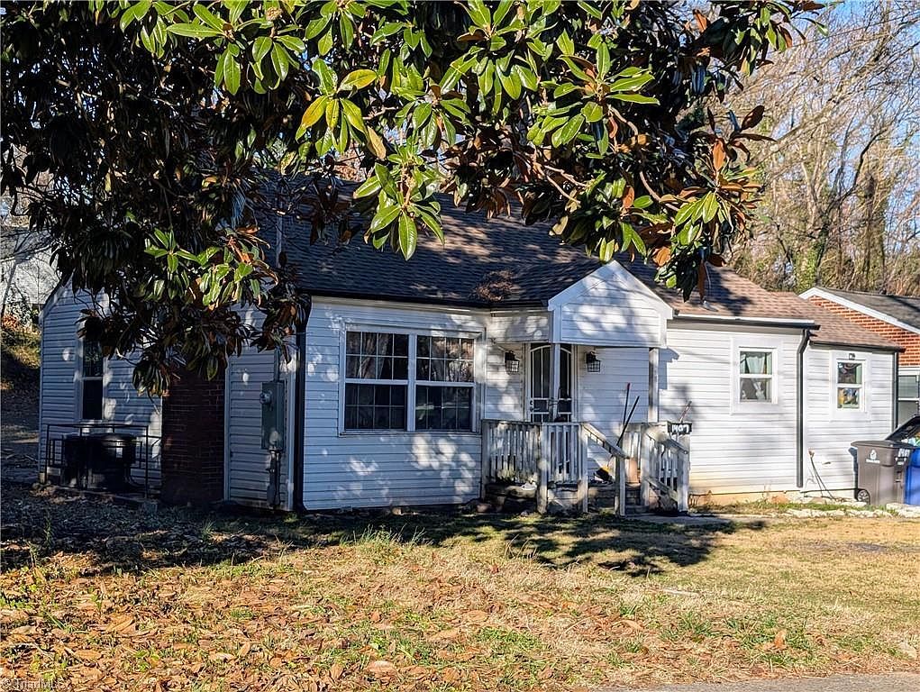 1407 E 22nd St Winston Salem, NC 27105 - Thumbnail 4