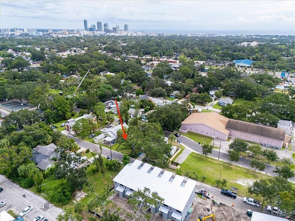 1753 Queen St S Lot 7 Saint Petersburg, FL 33712 - Thumbnail 4