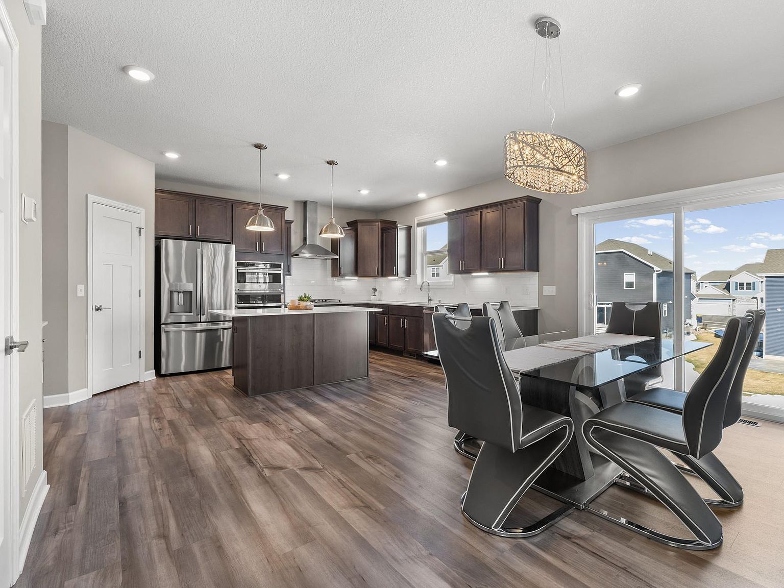 18053 Harlow Path Lakeville, MN 55044 - Thumbnail 4