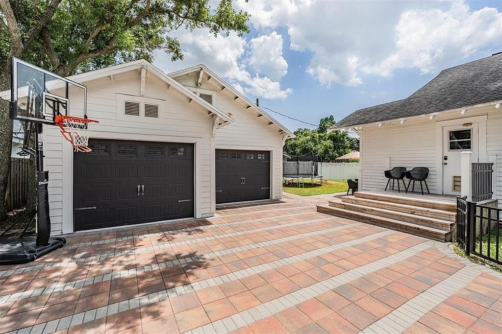 4010 W Neptune St Tampa, FL 33629 - Thumbnail 4