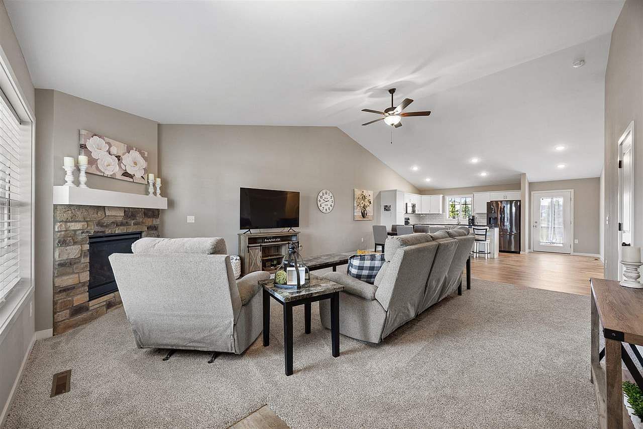 3325 Platinum Way Marion, IA 52302 - Thumbnail 4