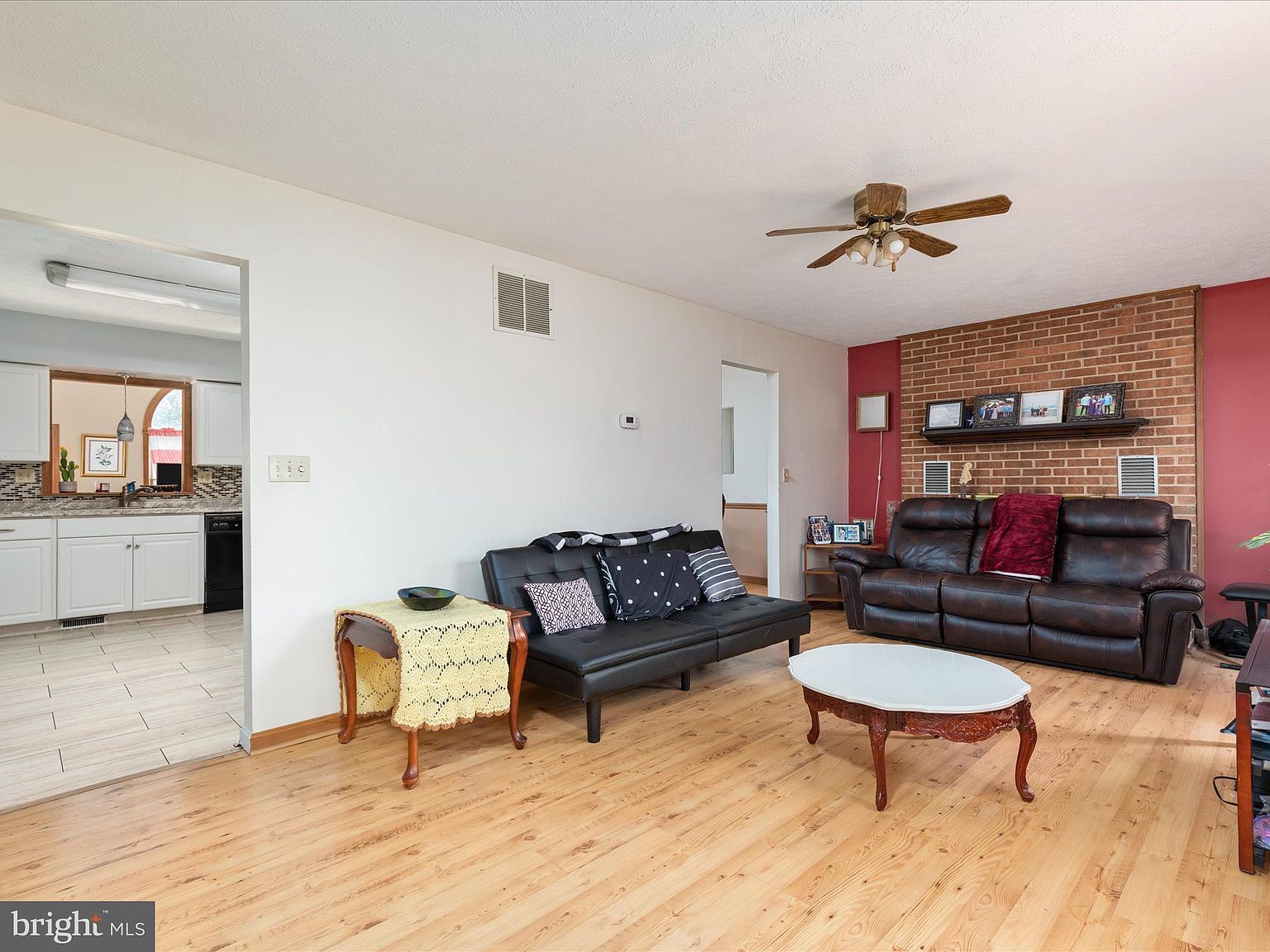 335 N Main St Timberville, VA 22853 - Thumbnail 4