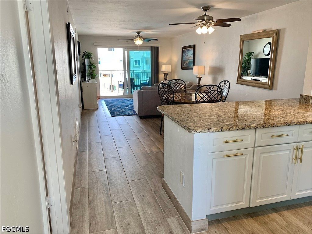 7400 Estero Blvd APT 308 Fort Myers Beach, FL 33931 - Thumbnail 4
