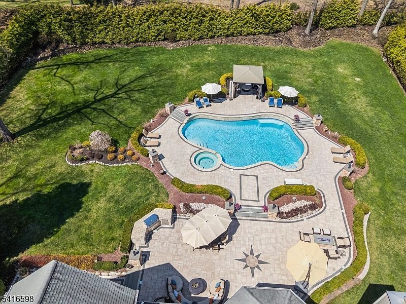 55 Deer Run Watchung, NJ 07069 - Thumbnail 4