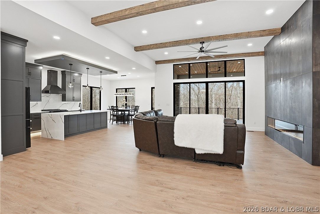 241 Grand View Dr Sunrise Beach, MO 65079 - Thumbnail 4