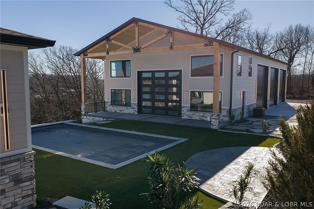 1356 Duckhead Rd Lake Ozark, MO 65049 - Thumbnail 4