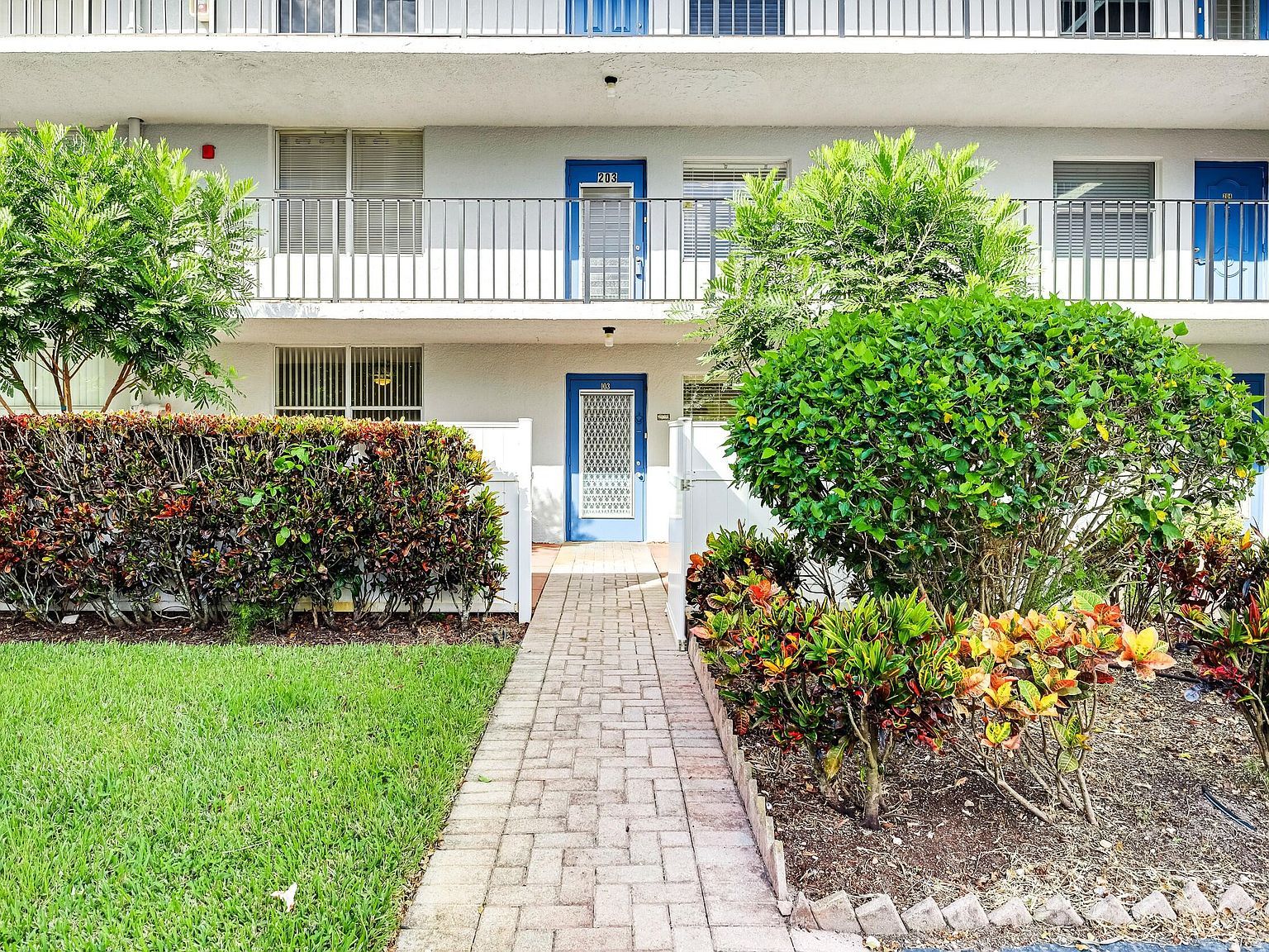 6650 Oriole Blvd #1030 Delray Beach, FL 33446 - Thumbnail 4