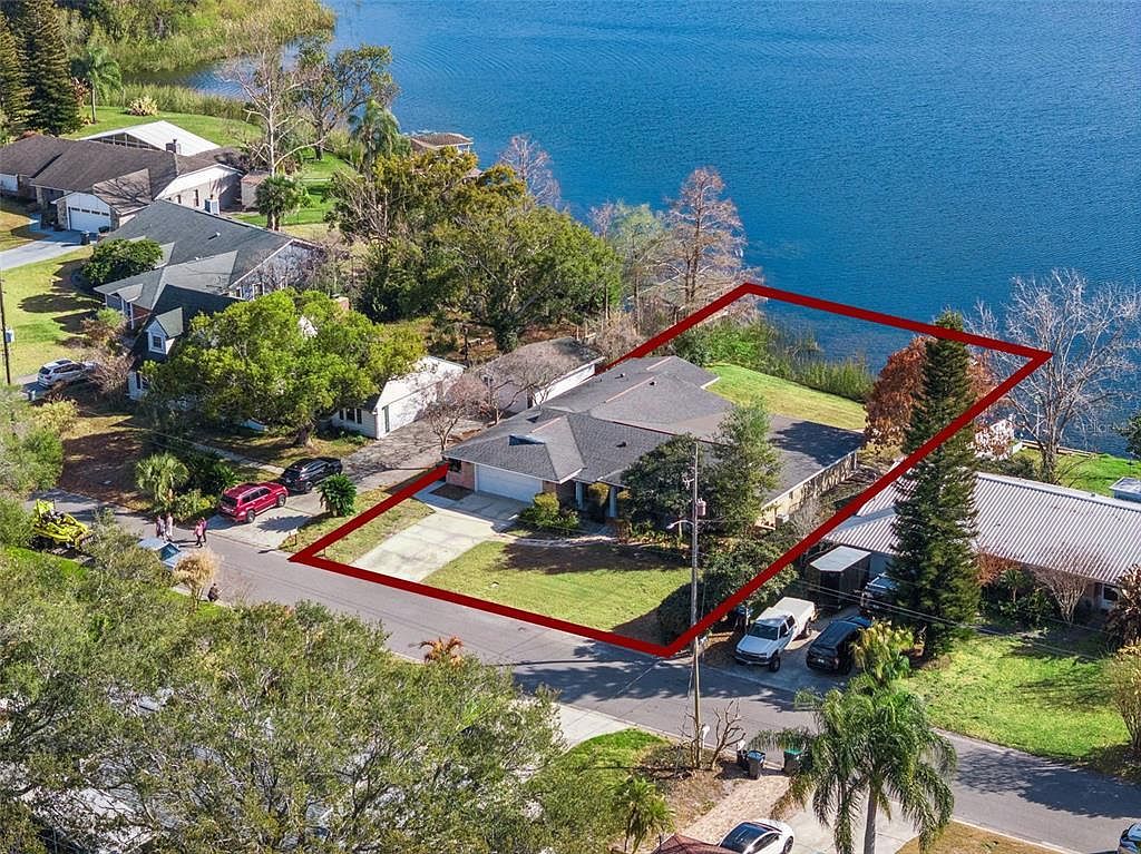 894 W Lake Holden Point Orlando, FL 32805 - Thumbnail 4