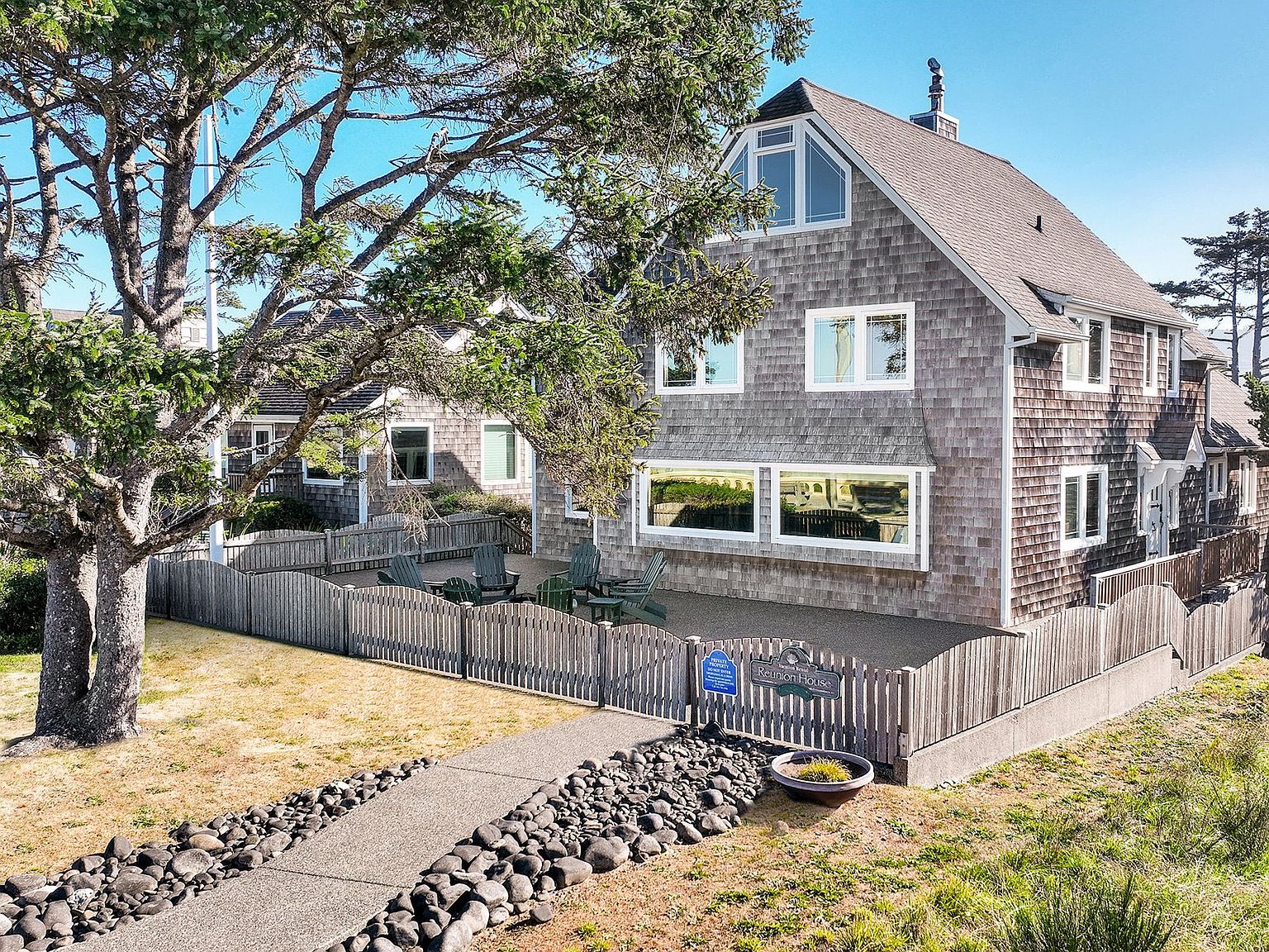 1021 S Prom Seaside, OR 97138 - Thumbnail 4