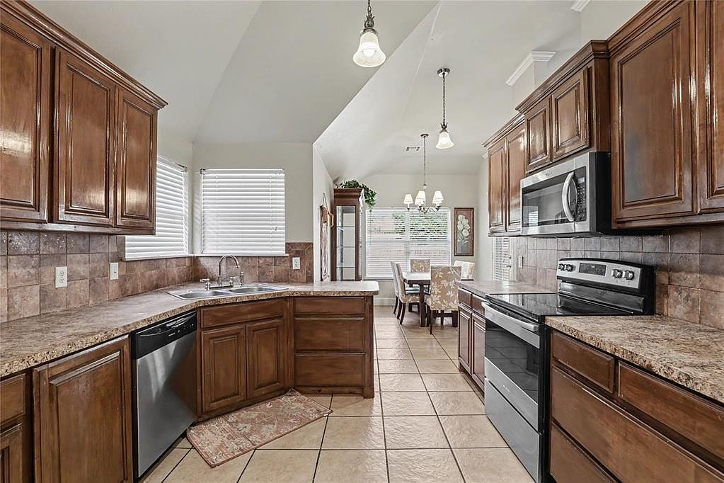 4621 NW 161st St Edmond, OK 73013 - Thumbnail 4