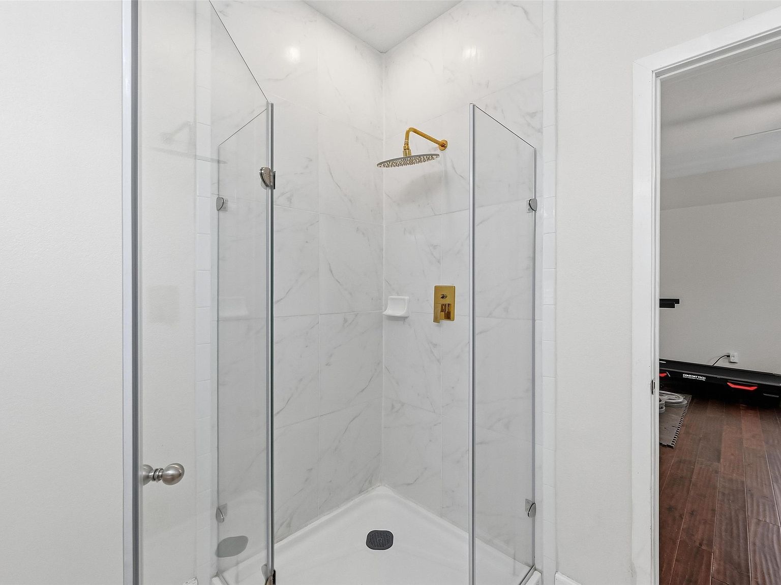 201 W Enon Ave Everman, TX 76140 - Thumbnail 4