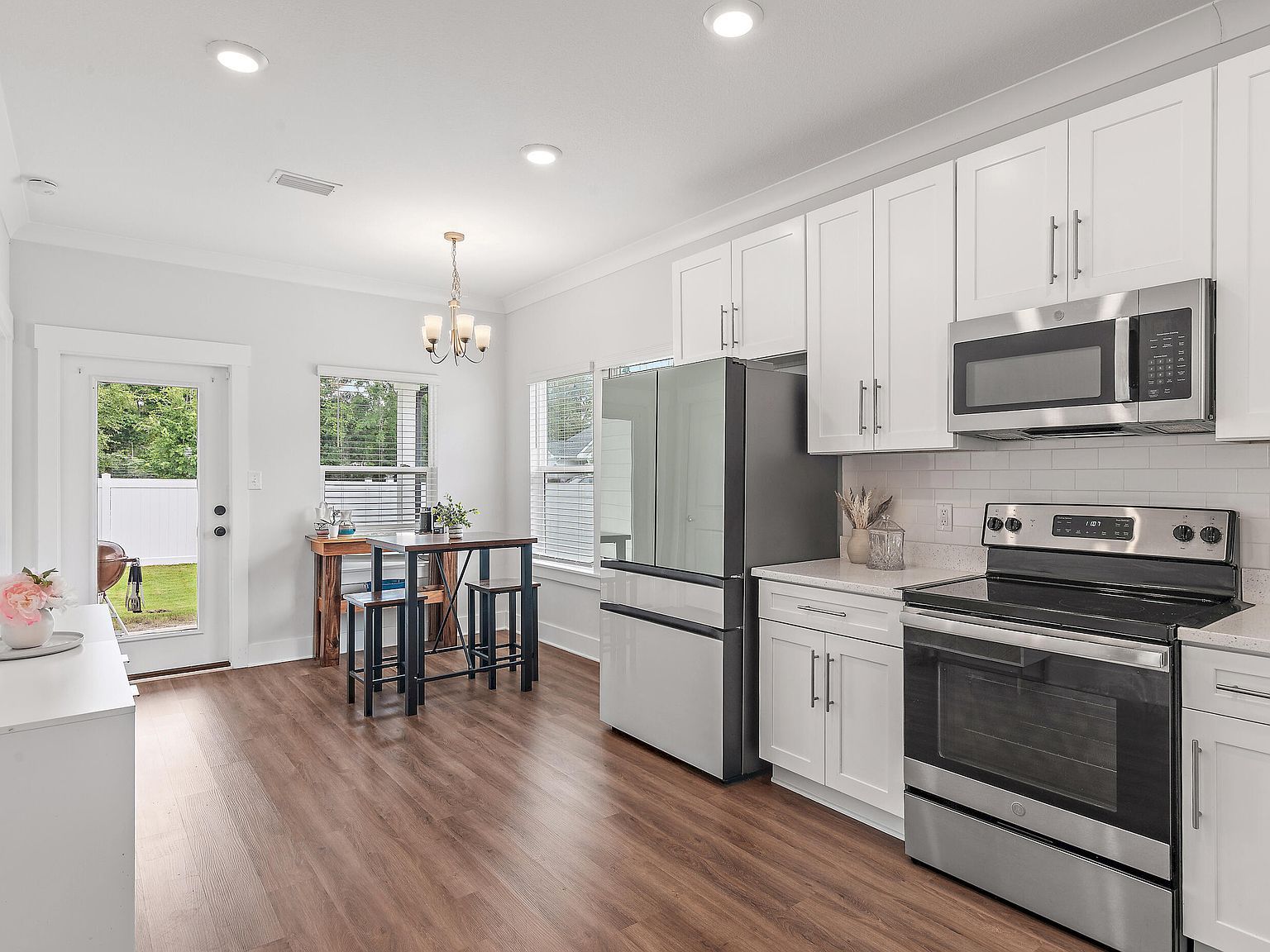 8 Alexander Way Freeport, FL 32439 - Thumbnail 4